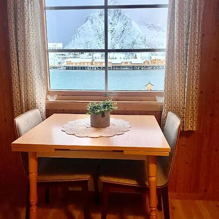 Rostad Retro Rorbuer *