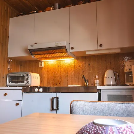 Ferienhaus Rostad Retro Rorbuer *