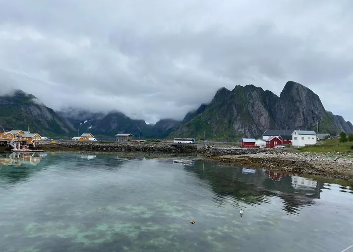 Rostad Retro Rorbuer Holiday home Reine