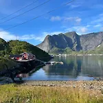 Rostad Retro Rorbuer Dom wakacyjny Reine