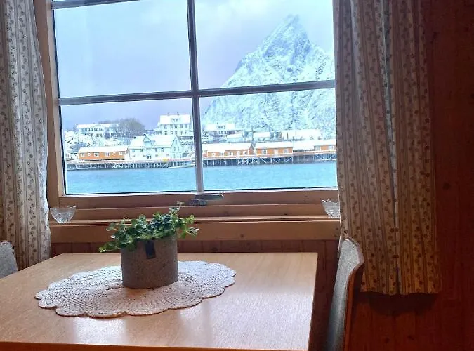 Rostad Retro Rorbuer Ferienhaus *