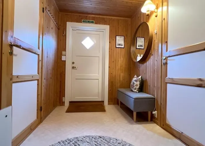 Rostad Retro Rorbuer Ferienhaus