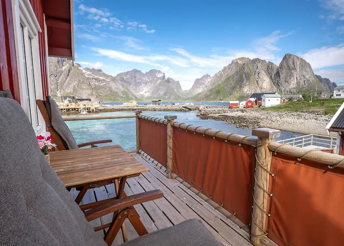 Rostad Retro Rorbuer * Reine